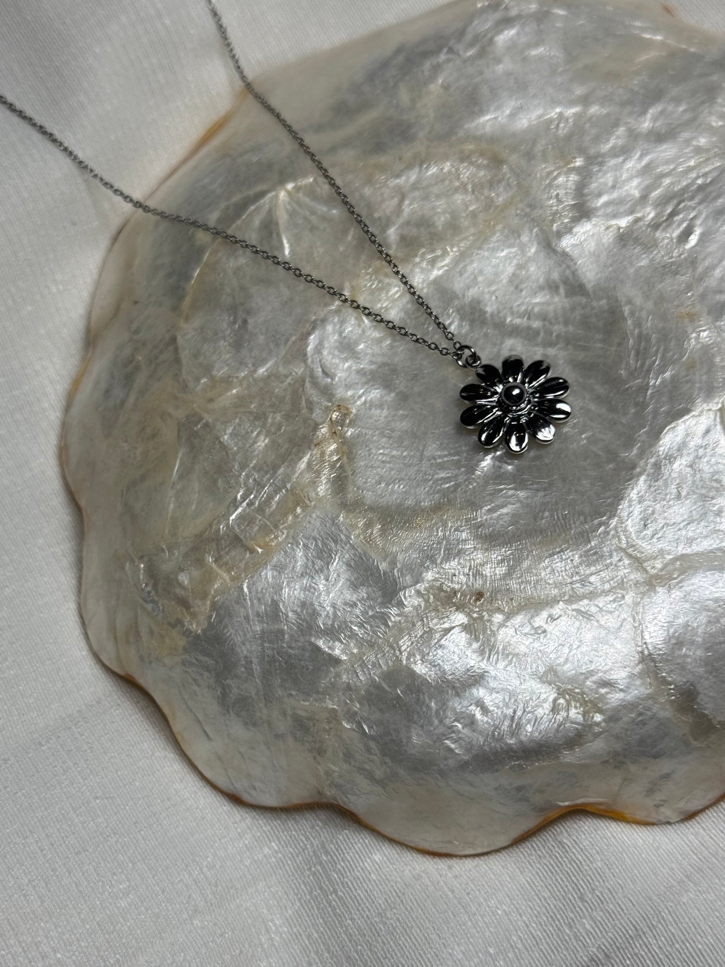 Flower Necklace silver