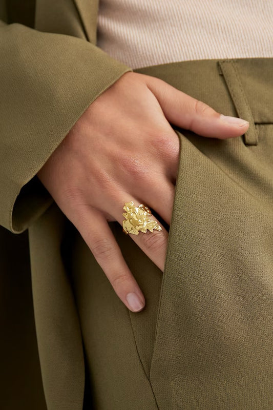 Abstract Texture Ring Gold